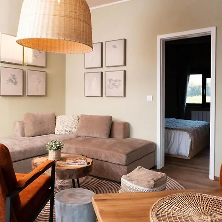 Semesterbostad Sky Pad Lakeside *