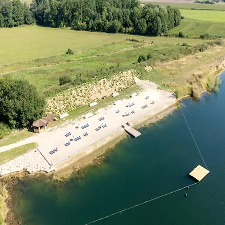 Sky Pad Lakeside Semesterbostad