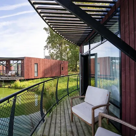 Sky Pad Lakeside Semesterbostad *